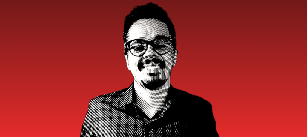 foto de diego betioli estilizado em preto e branco com fundo vermelho